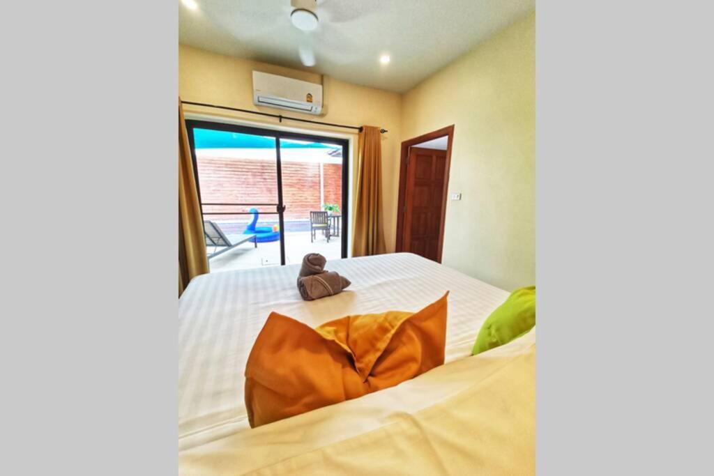Anb Poolvilla 3Br Walk Private Beach In Pratamnak Pattaya Exterior photo