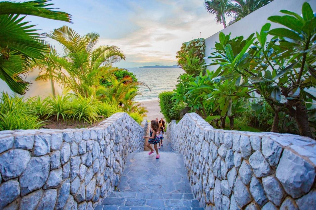 Anb Poolvilla 3Br Walk Private Beach In Pratamnak Pattaya Exterior photo